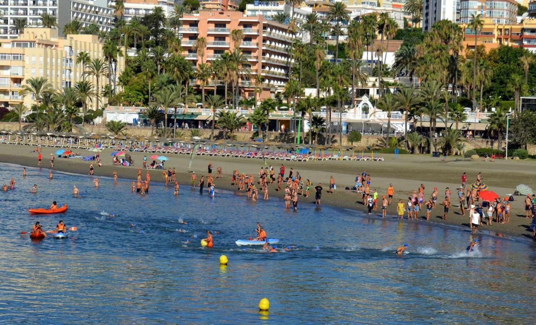 Appartamento Agata & Parking Benalmádena Esterno foto